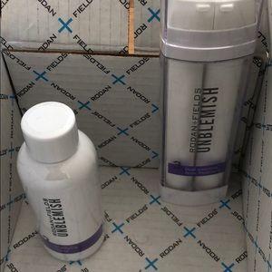 Rodan and Fields Unblemished Acne Wash